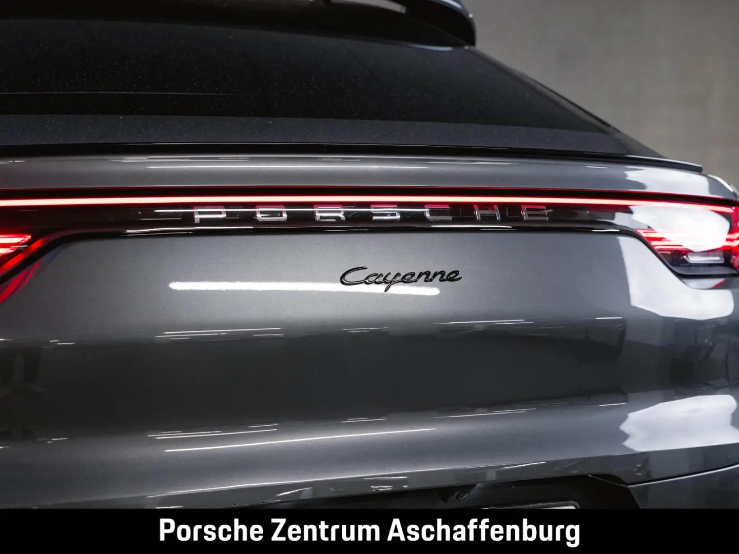 Cayenne Coupé Luftfederung Sportabgasanlage