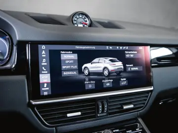 Cayenne Coupé Luftfederung Sportabgasanlage