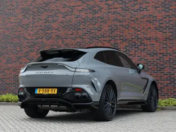 DBX 4.0 V8 707 | China Grey - Carbon Pack
