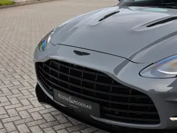 DBX 4.0 V8 707 | China Grey - Carbon Pack