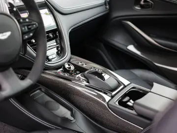 DBX 4.0 V8 707 | China Grey - Carbon Pack