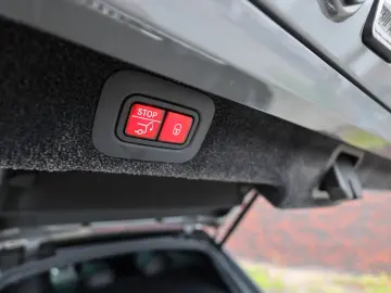 DBX 4.0 V8 707 | China Grey - Carbon Pack