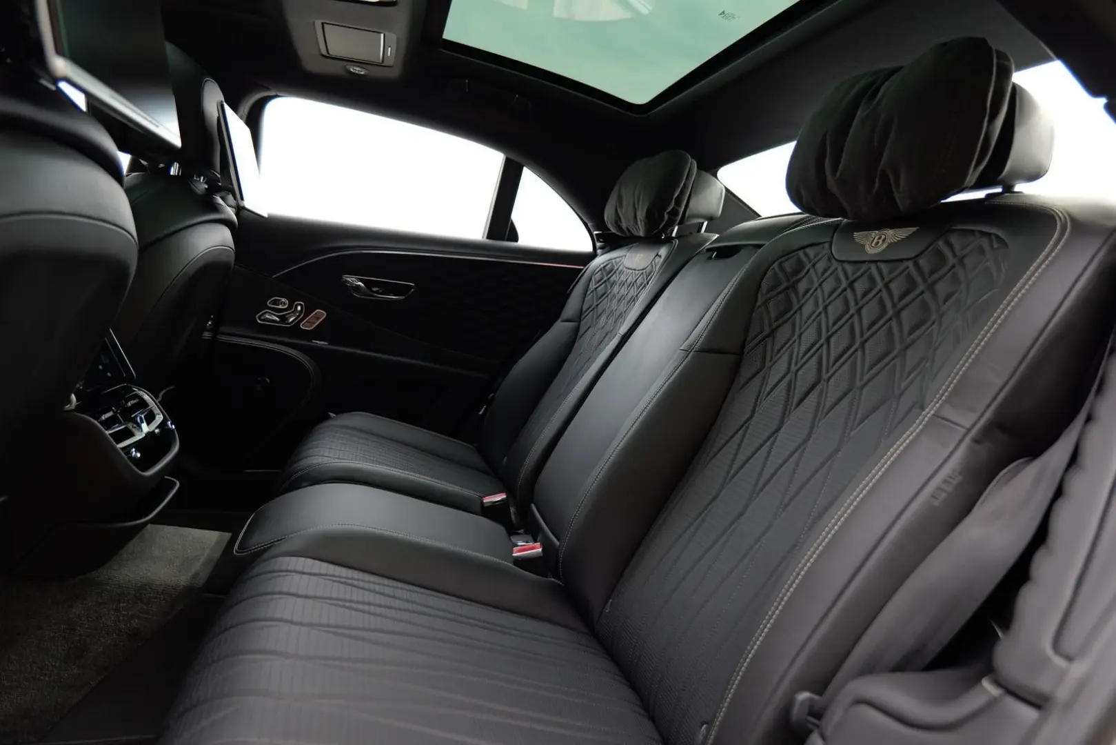 Flying Spur 6.0 W12 4 Wheel drive 1 Edition