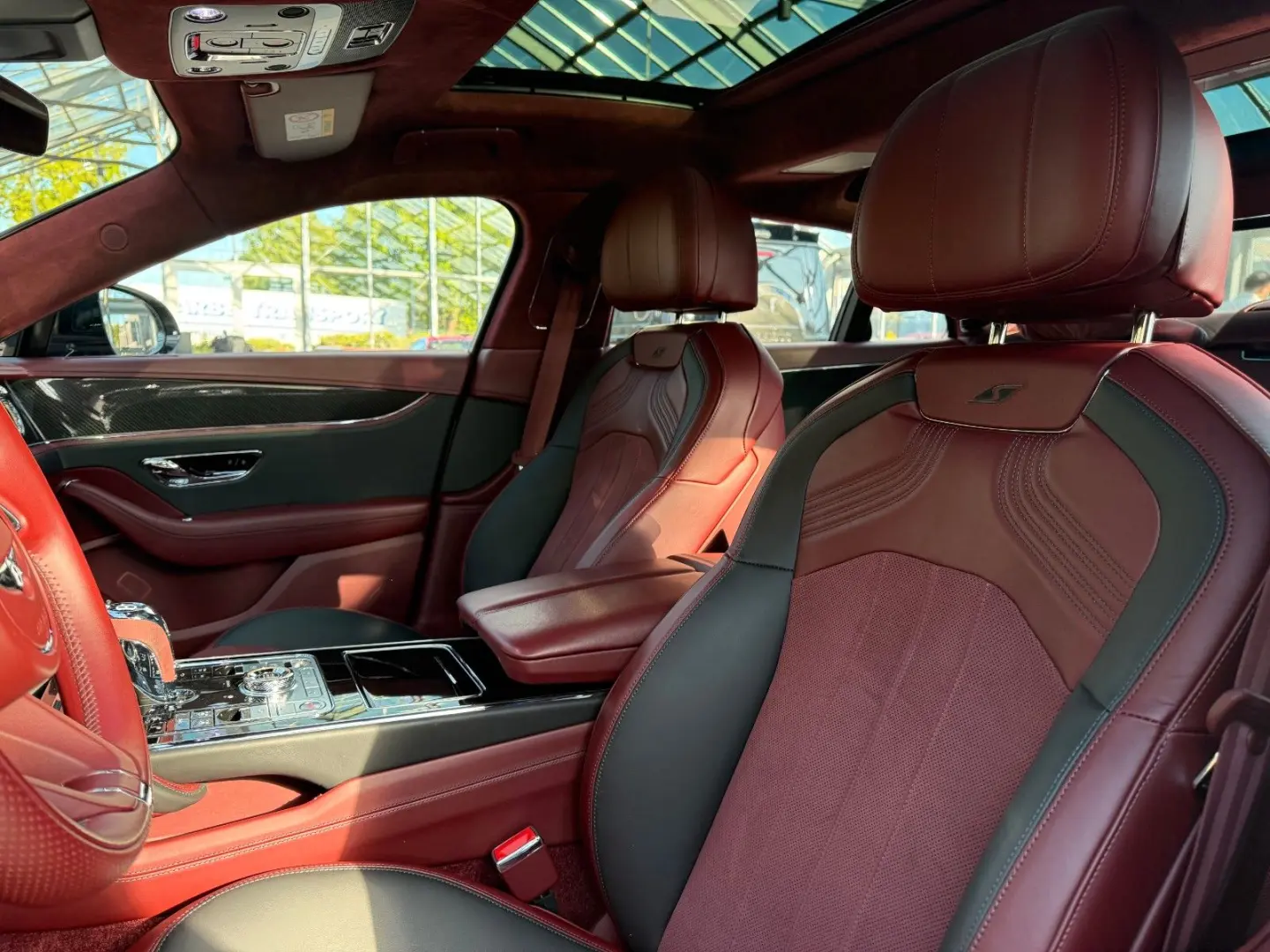 Flying Spur S V8/Carbon/NAIM