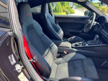 PORSCHE 992 911 GT3