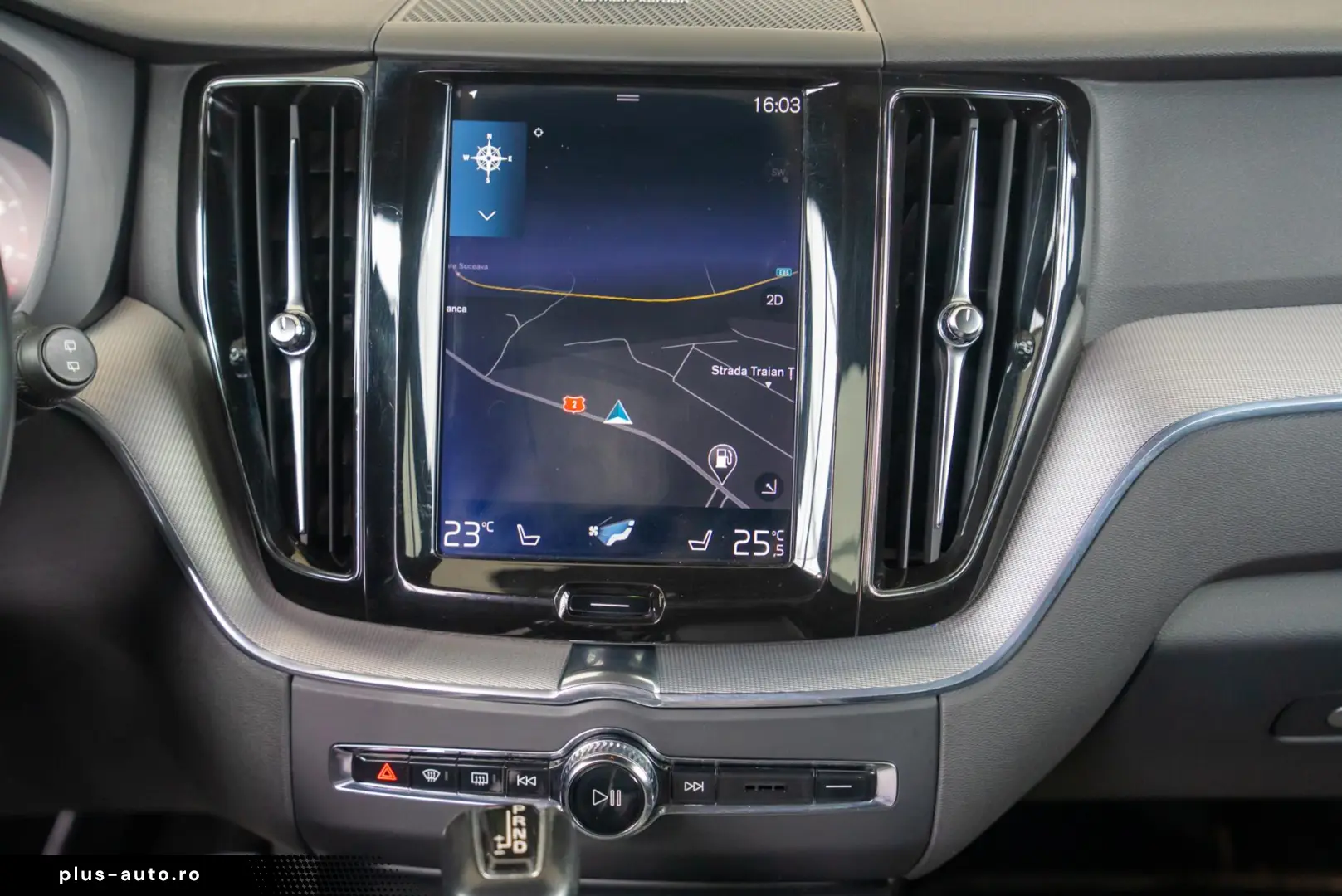 Volvo XC 60 2.0 T4 Geartronic  R-Design