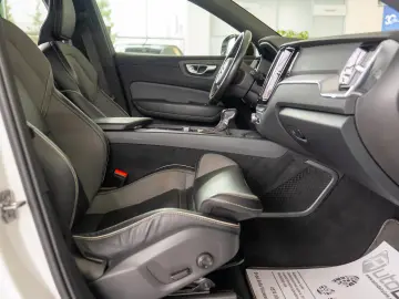 Volvo XC 60 2.0 T4 Geartronic  R-Design