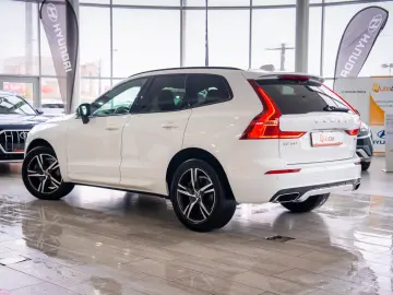 Volvo XC 60 2.0 T4 Geartronic  R-Design