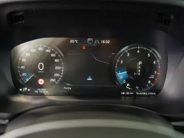 Volvo XC 60 2.0 T4 Geartronic  R-Design