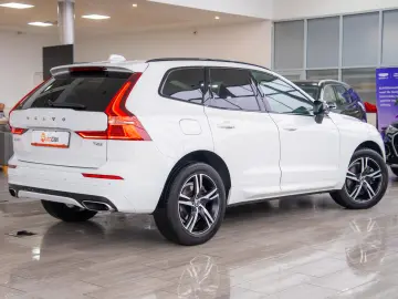 Volvo XC 60 2.0 T4 Geartronic  R-Design