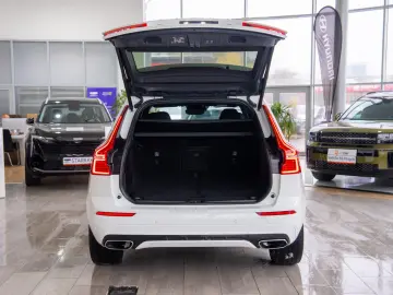 Volvo XC 60 2.0 T4 Geartronic  R-Design