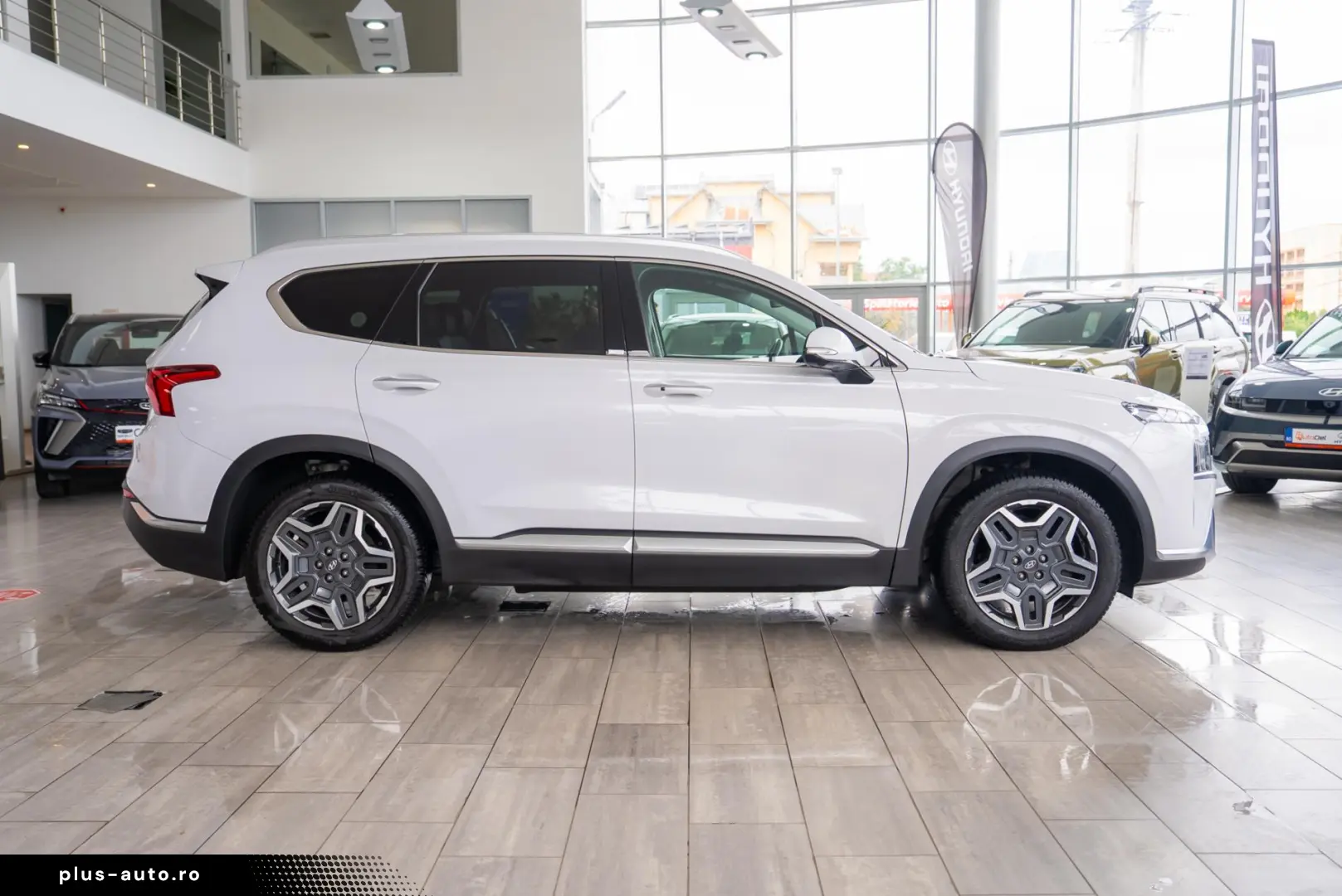 Hyundai Santa Fe 1.6 T-GDI Hybrid AWD