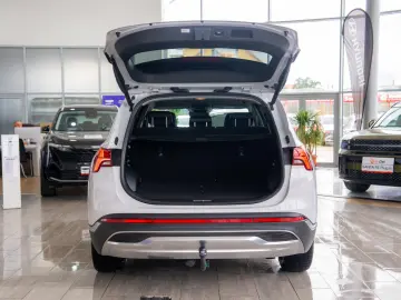 Hyundai Santa Fe 1.6 T-GDI Hybrid AWD