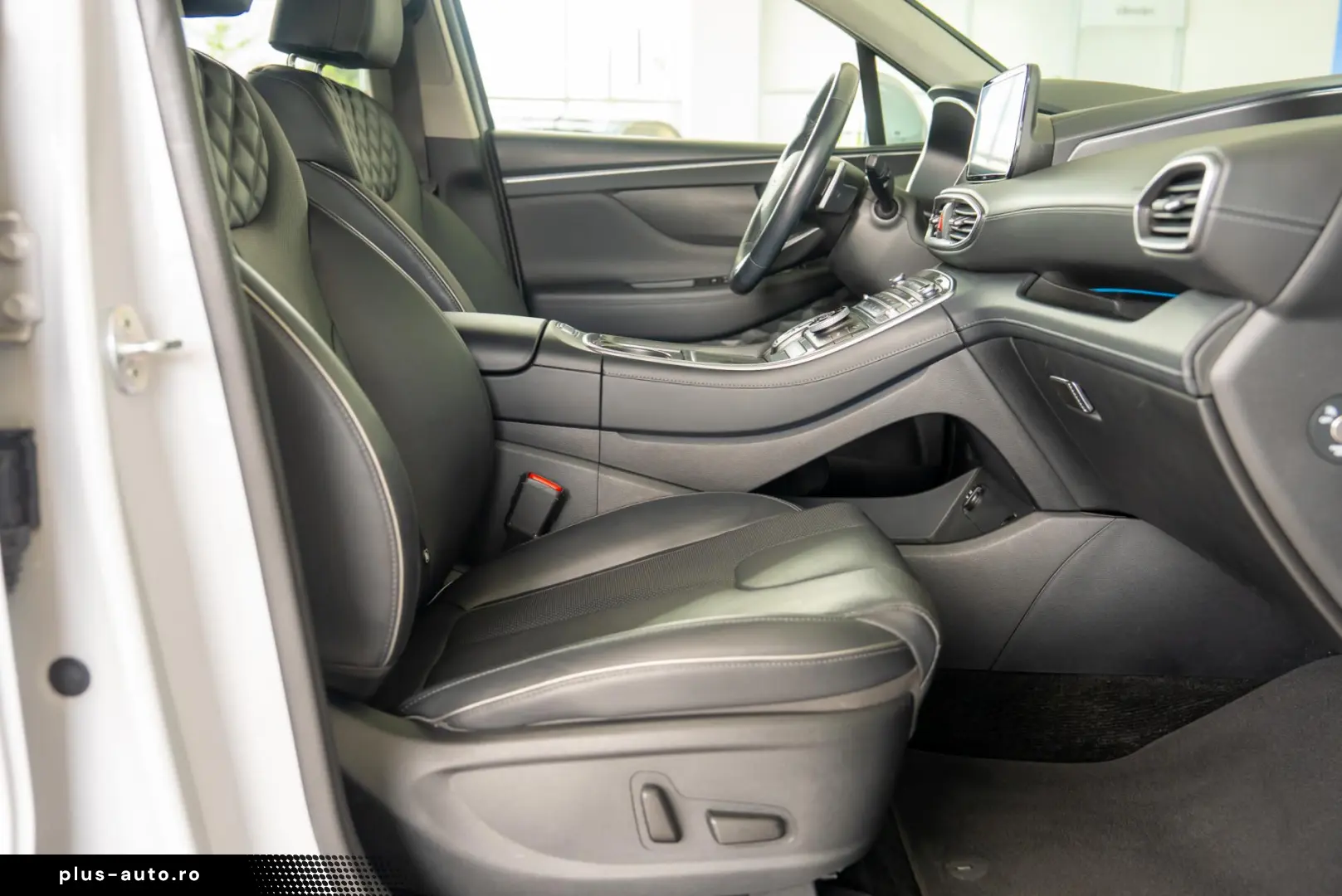 Hyundai Santa Fe 1.6 T-GDI Hybrid AWD