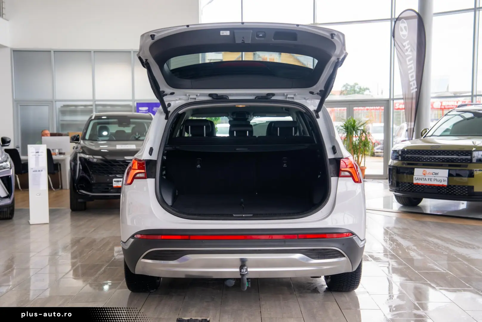 Hyundai Santa Fe 1.6 T-GDI Hybrid AWD