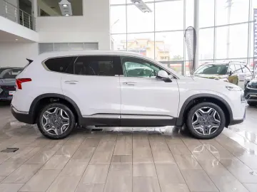Hyundai Santa Fe 1.6 T-GDI Hybrid AWD