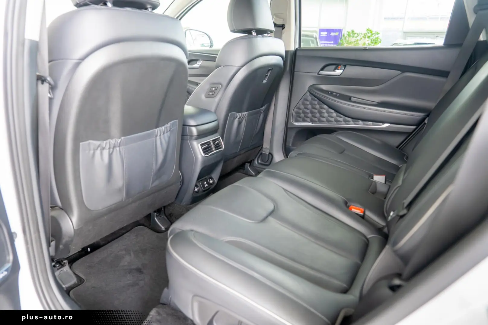 Hyundai Santa Fe 1.6 T-GDI Hybrid AWD