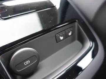 S90 Recharge Ultimate T8 AWD/B&W/HeadUP/Massage