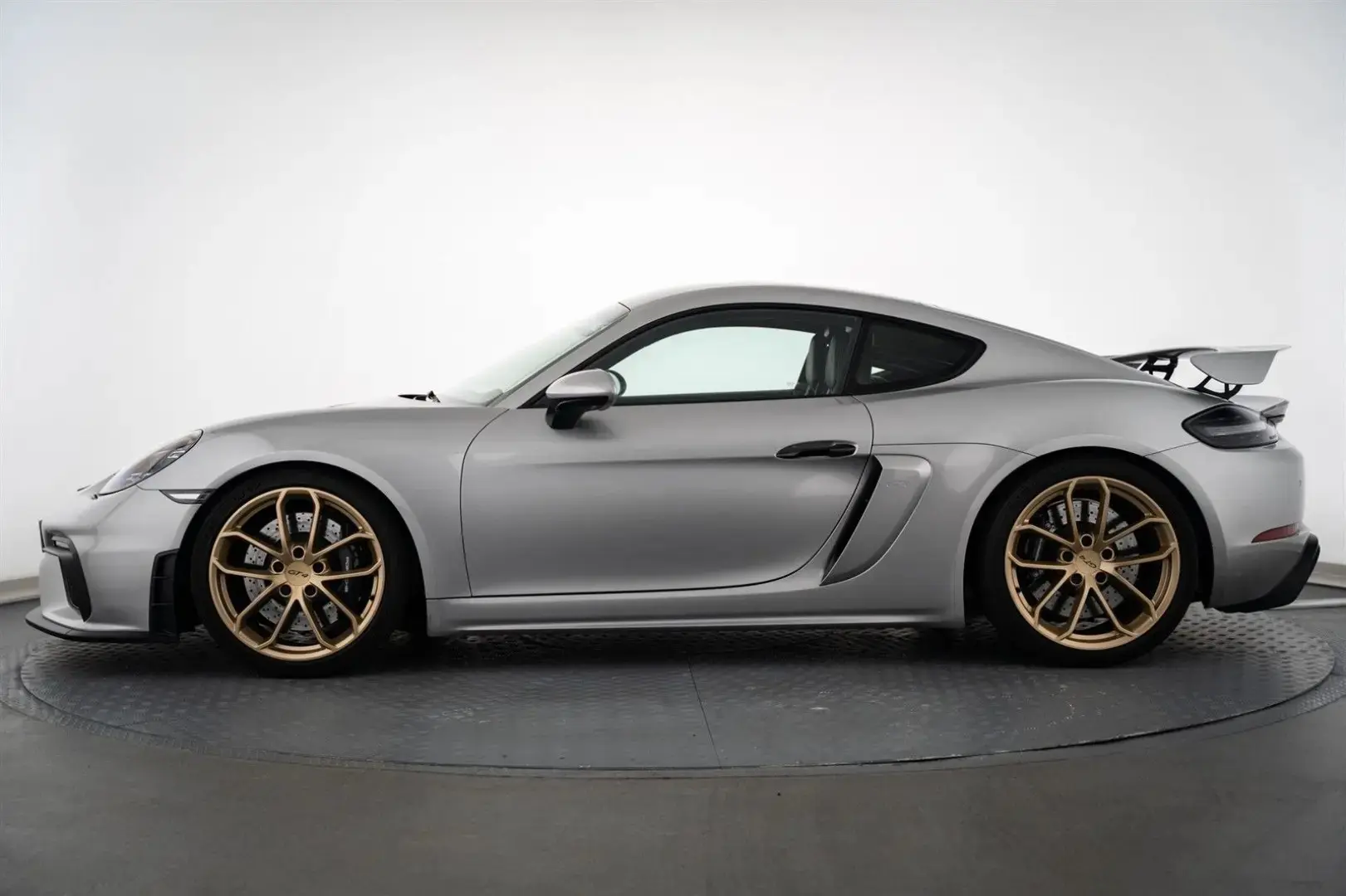 Cayman GT4 6-G. Clubsport Vollschale LED PPF MwS
