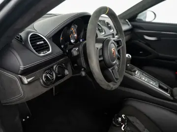 Cayman GT4 6-G. Clubsport Vollschale LED PPF MwS