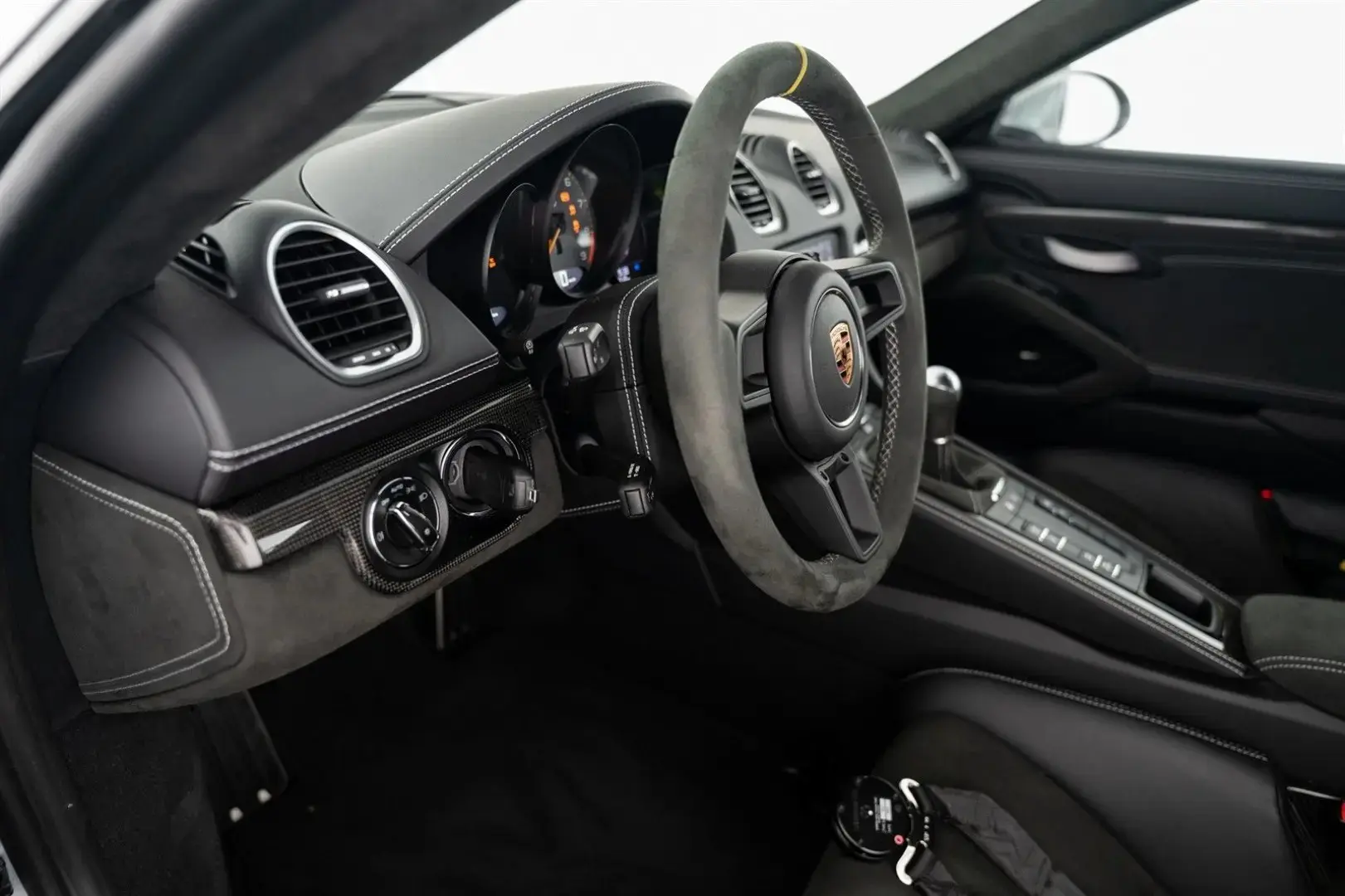 Cayman GT4 6-G. Clubsport Vollschale LED PPF MwS