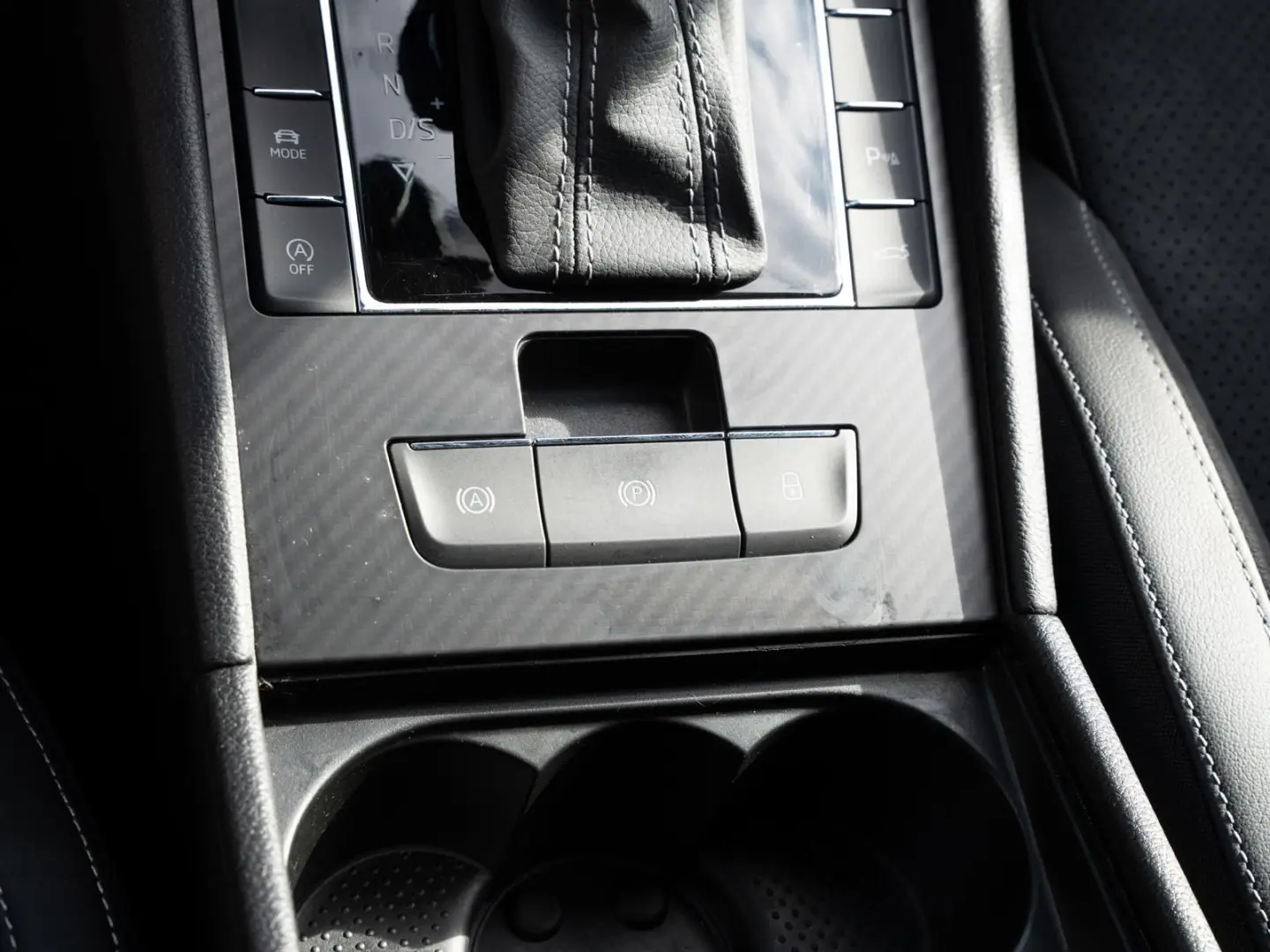 Superb Sportline DCC Dark Carbon 19