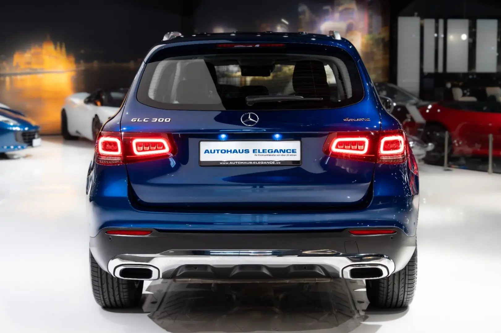 GLC 300 4Mat.*EXCLUSIVE-INT.*LED*NAVI*PANO*LEDER