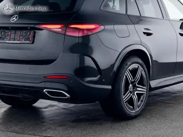 GLC 450 d 4M AMG MBUX+360°+AHK+Pano+DIG-LED+20