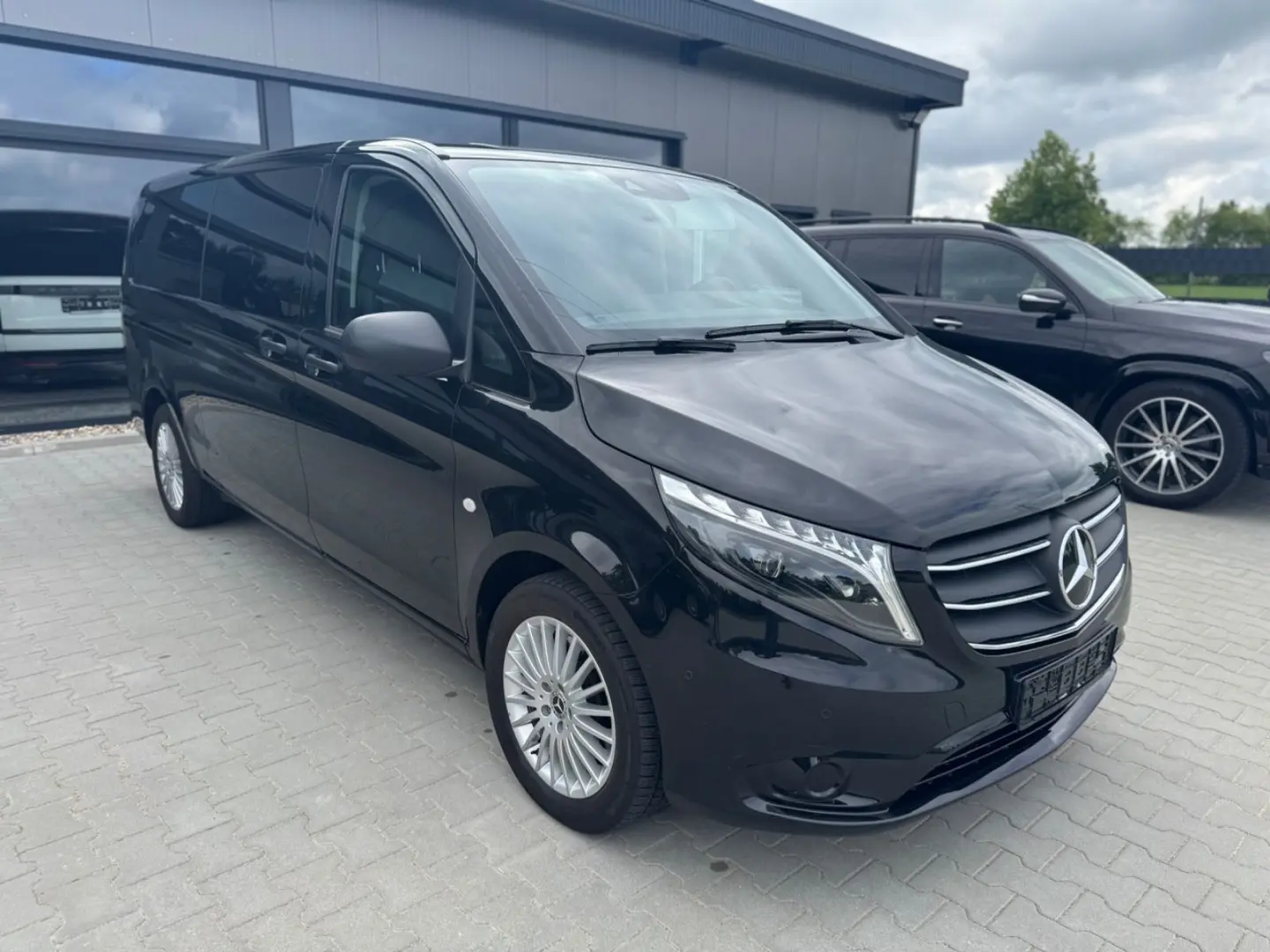 Vito 124 4M Extralang -9Sitz-2xelSchiebet-Kamera
