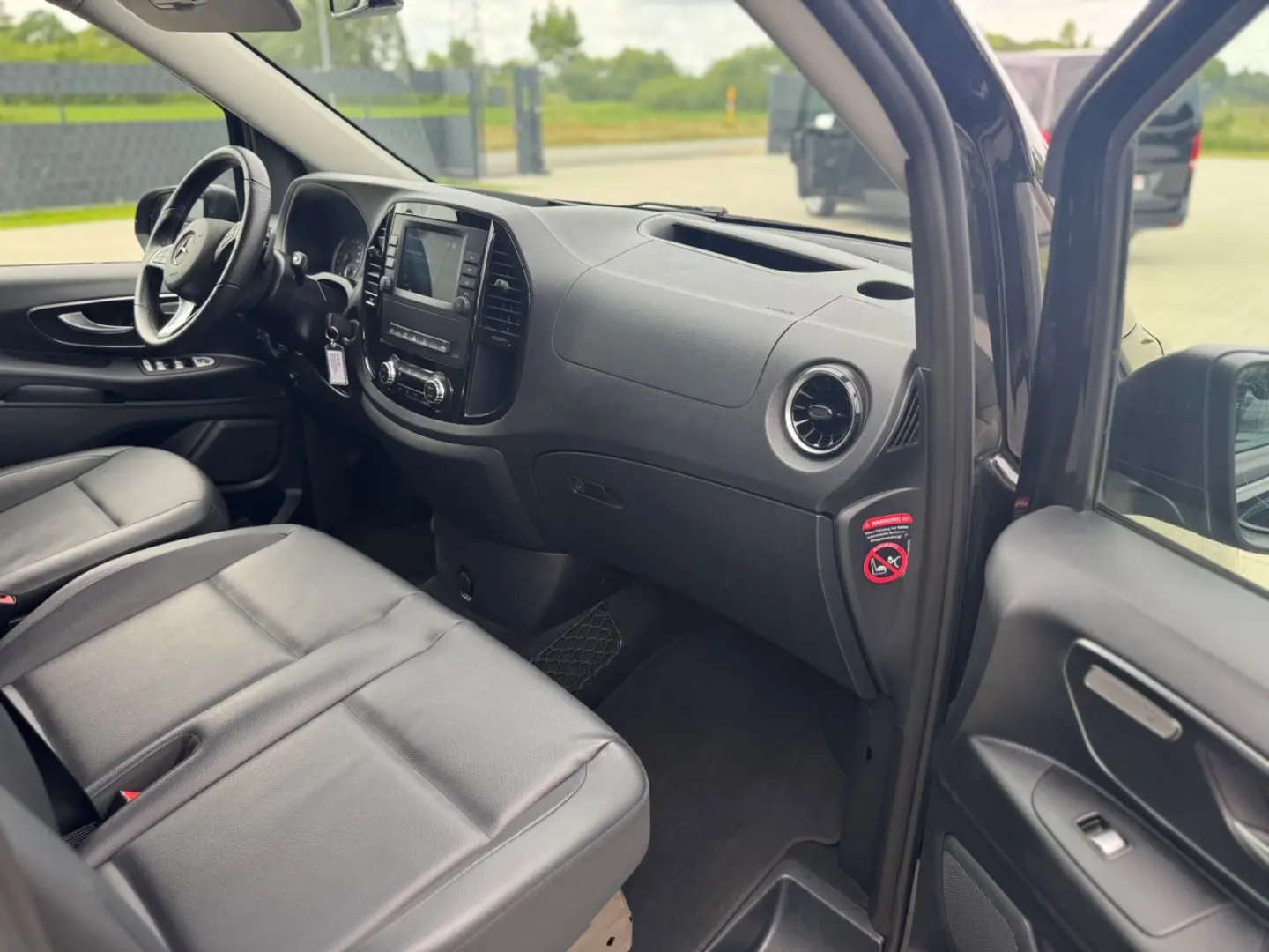 Vito 124 4M Extralang -9Sitz-2xelSchiebet-Kamera