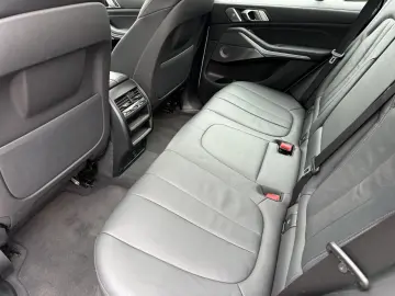 X5 xDrive45e