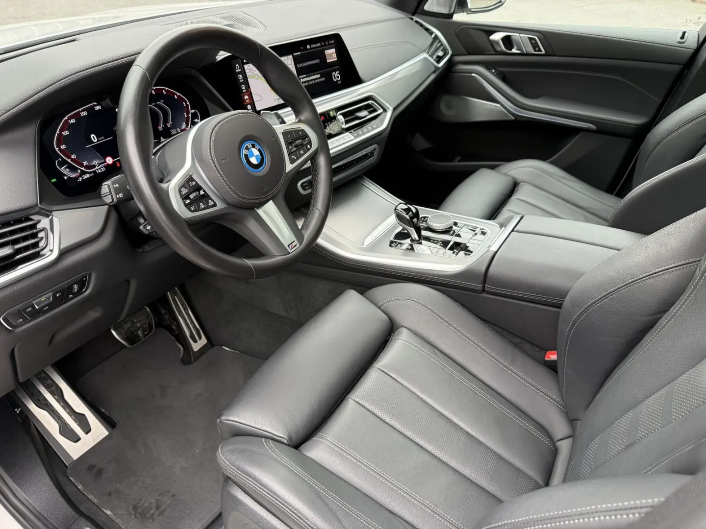 X5 xDrive45e