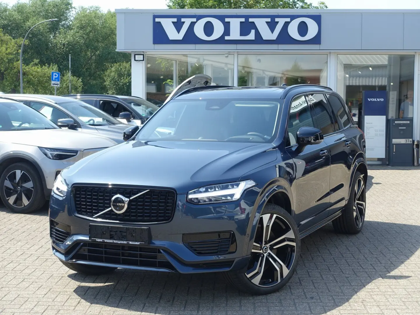 XC90 Ultra Dark T8 AWD Plug-in Hybrid B&W/360°KA