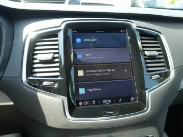 XC90 Ultra Dark T8 AWD Plug-in Hybrid B&W/360°KA