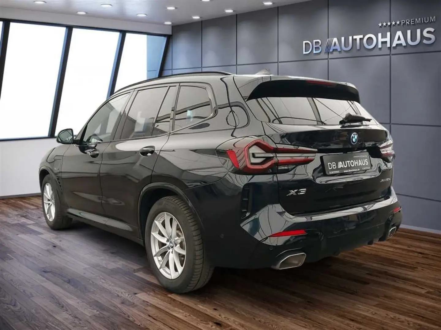 X3 xDrive 30e Sport-Steptronic M Sportpaket Lede