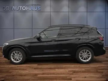 X3 xDrive 30e Sport-Steptronic M Sportpaket Lede