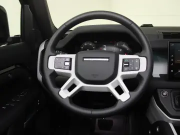 Defender 110 D200 X-Dynamic SE