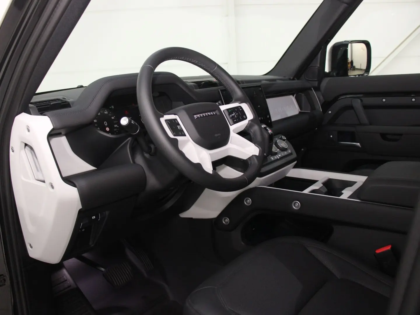 Defender 110 D200 X-Dynamic SE