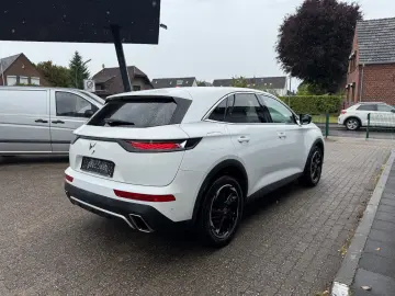 DS 7 Crossback Performance Line LED Navi Leder