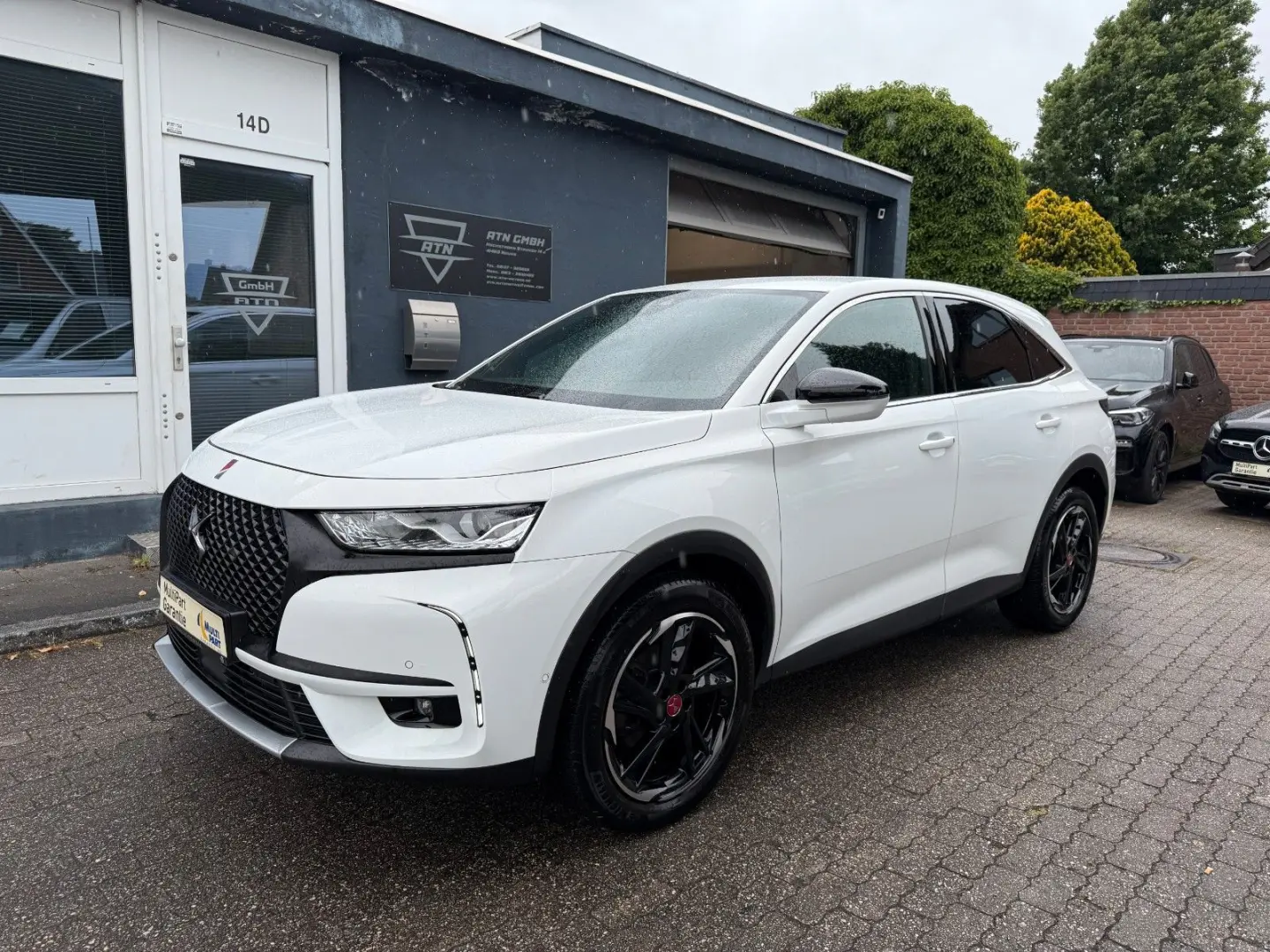 DS 7 Crossback Performance Line LED Navi Leder