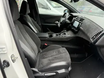 DS 7 Crossback Performance Line LED Navi Leder