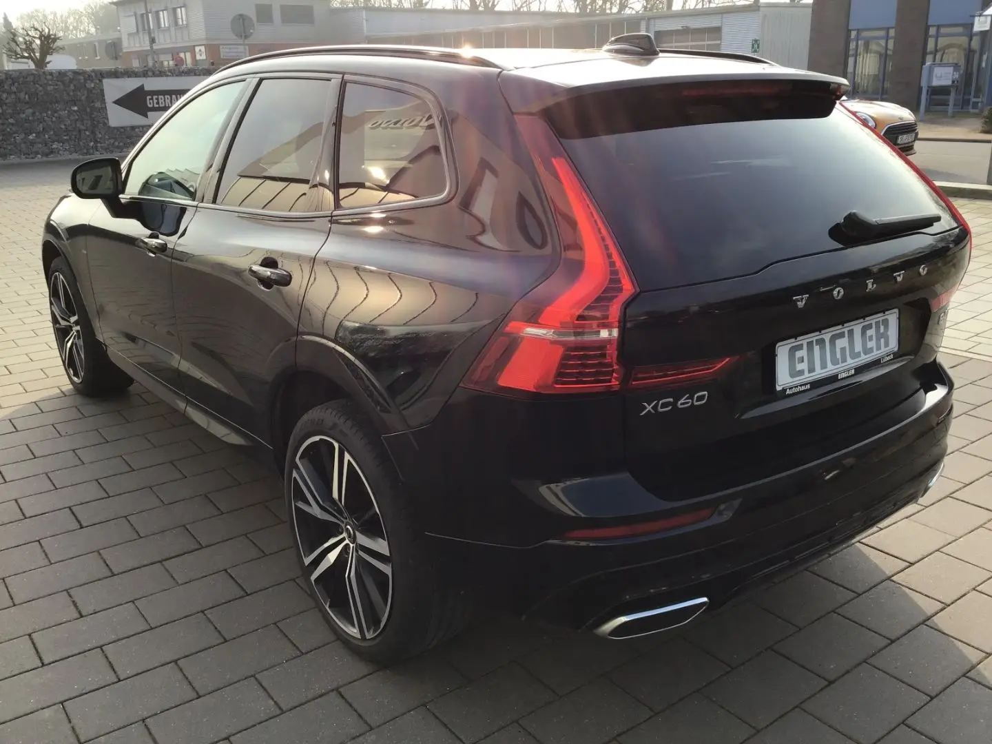 XC60 B4 (Diesel) R-Design AWD 360° Cam AHK
