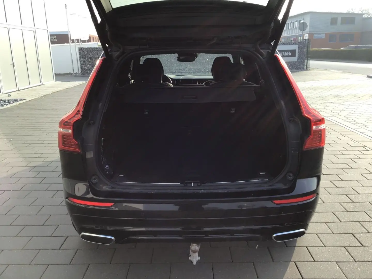 XC60 B4 (Diesel) R-Design AWD 360° Cam AHK