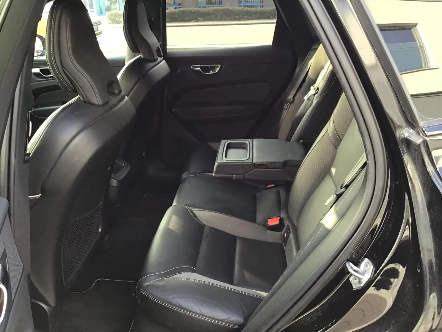 XC60 B4 (Diesel) R-Design AWD 360° Cam AHK