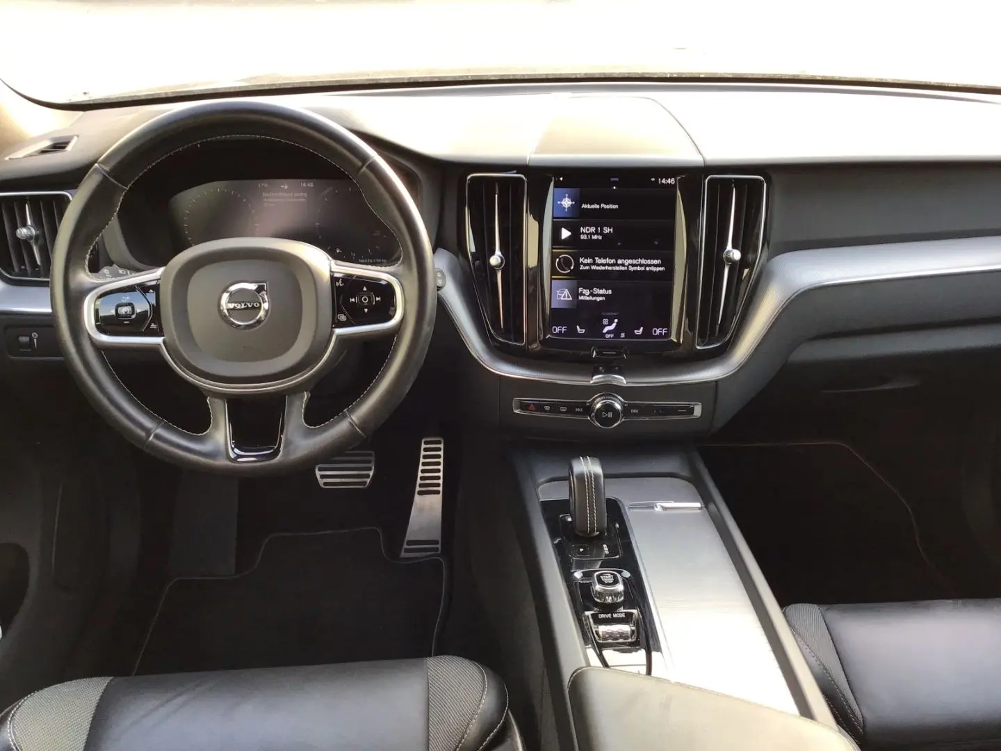XC60 B4 (Diesel) R-Design AWD 360° Cam AHK