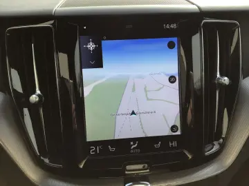 XC60 B4 (Diesel) R-Design AWD 360° Cam AHK