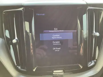 XC60 B4 (Diesel) R-Design AWD 360° Cam AHK
