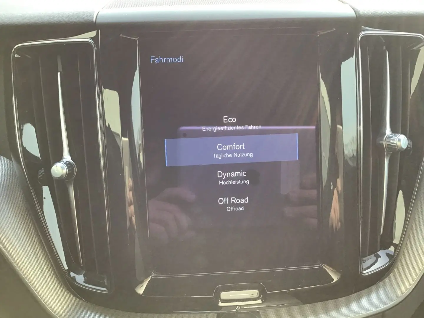 XC60 B4 (Diesel) R-Design AWD 360° Cam AHK