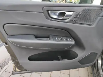 XC60 T8 Inscription Recharge Plug-In Hybrid AWD 
