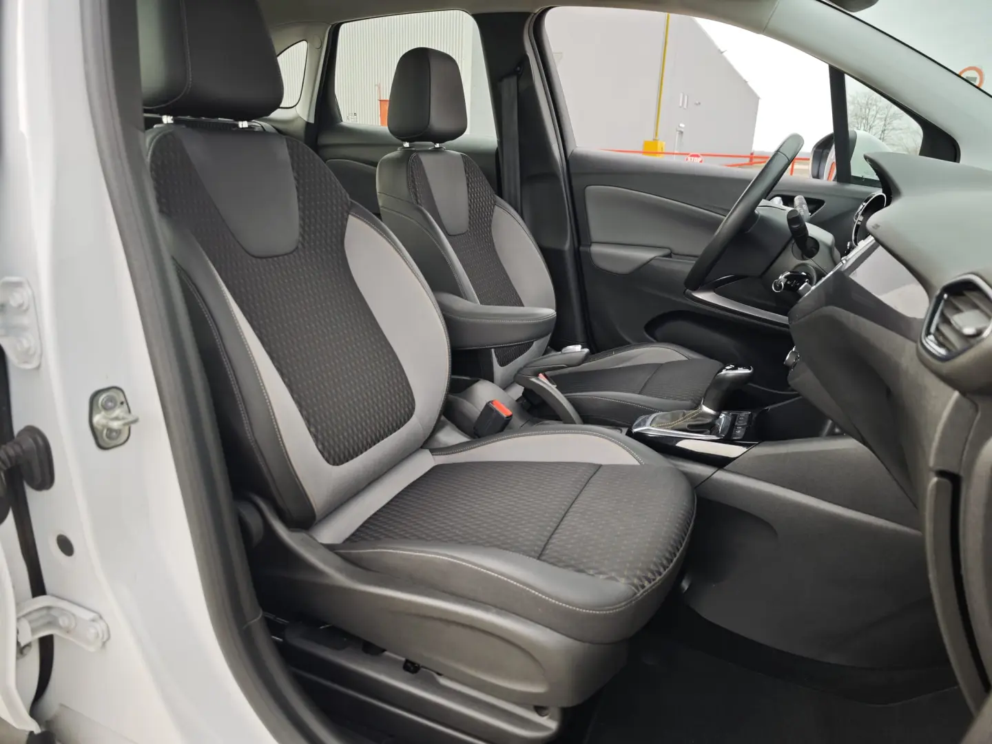 Opel Crossland (X)